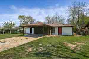 featured image of 1811 Magnolia Dr