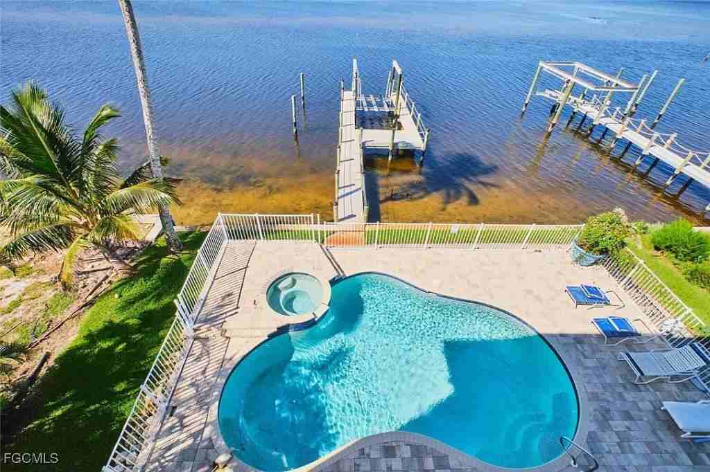 950 San Carlos Dr - Photo 7 of 21