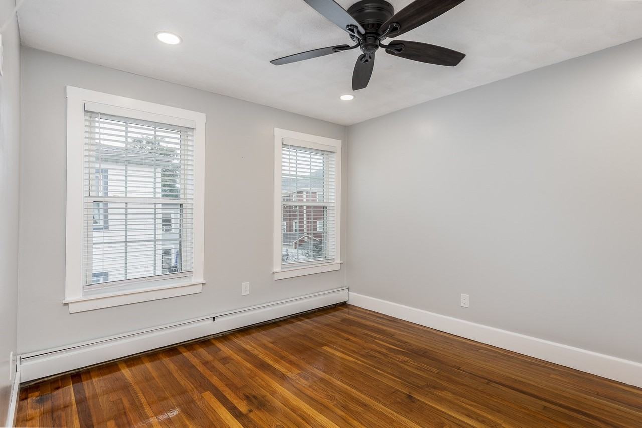 22 Clovelly Street #2 - Photo 6 of 13