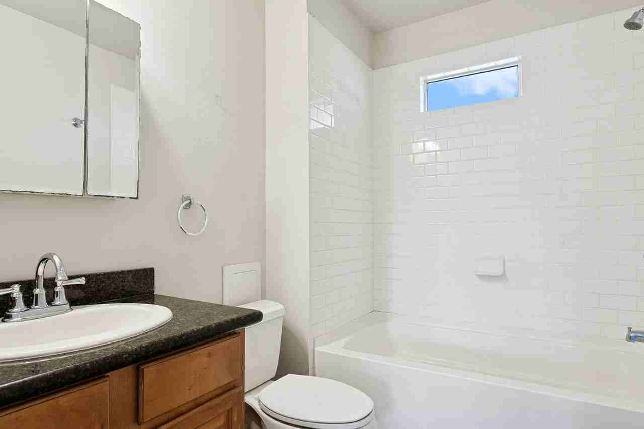 The Gentilly - Photo 4 of 6