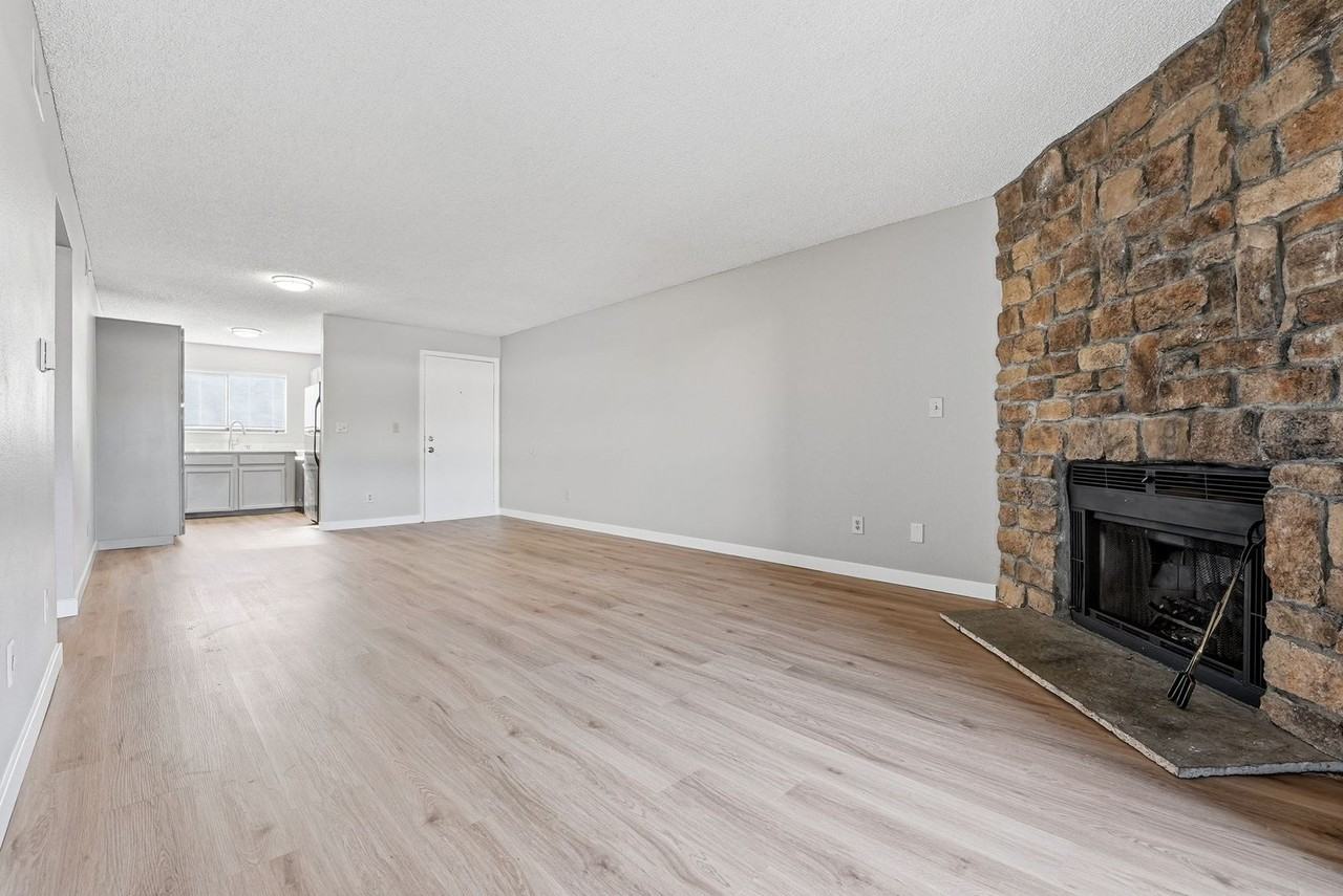 3558 S Depew St - Photo 6 of 25