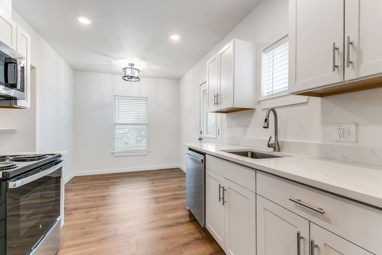 918 Mcilvaine - Photo 4 of 10