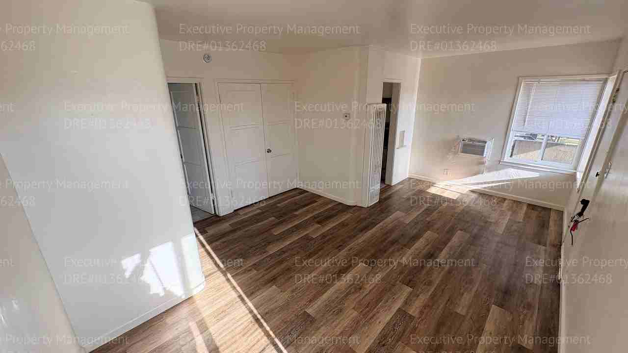 2190 Monterey St - Photo 6 of 19