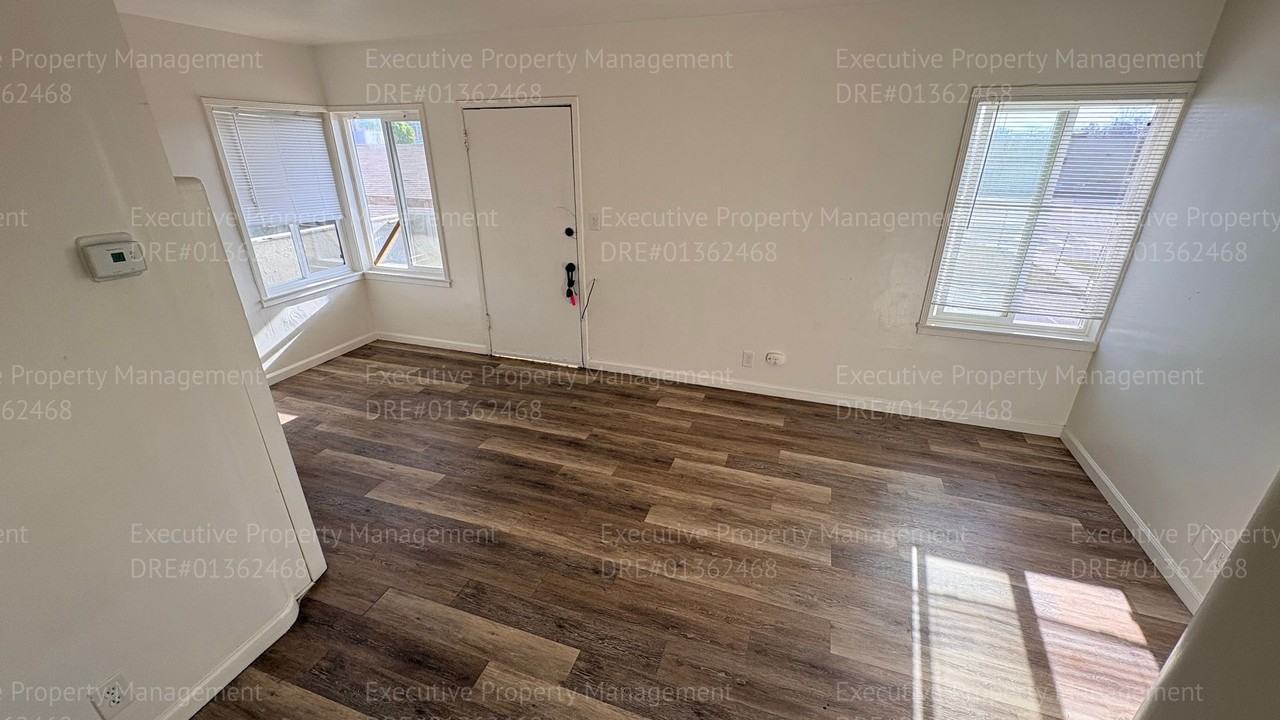 2190 Monterey St - Photo 7 of 19