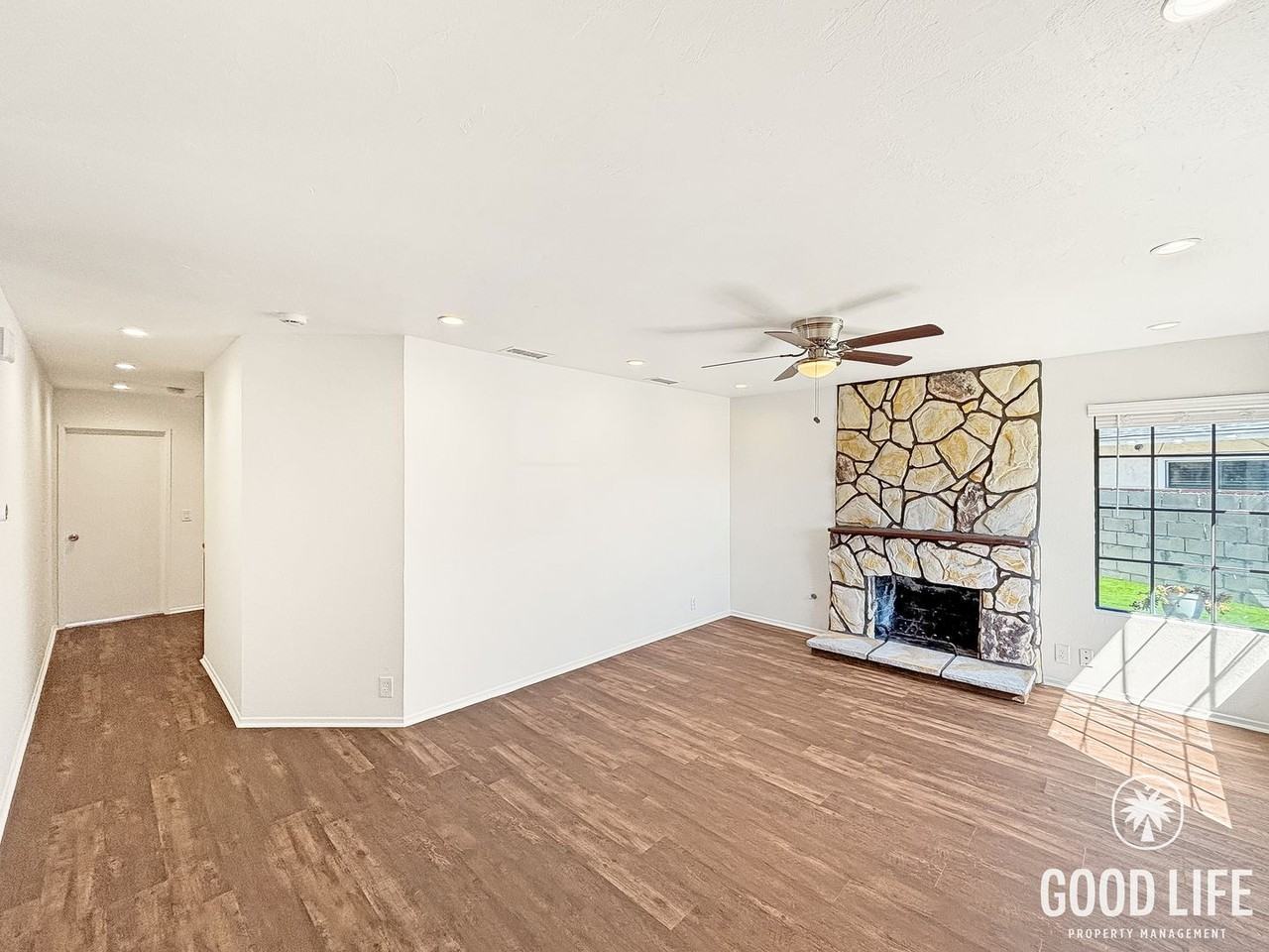 6980 Park Vista Ct - Photo 3 of 25