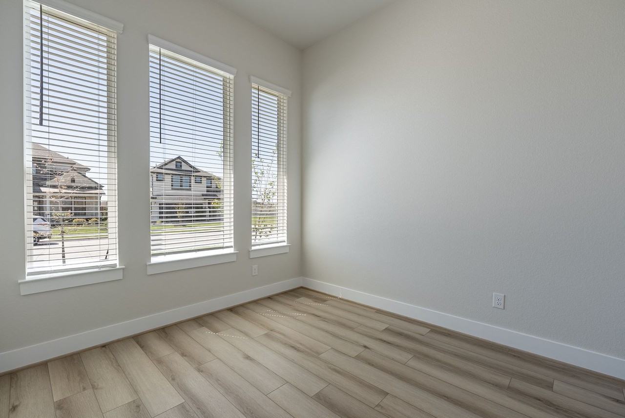 17320 Graces Path - Photo 6 of 34