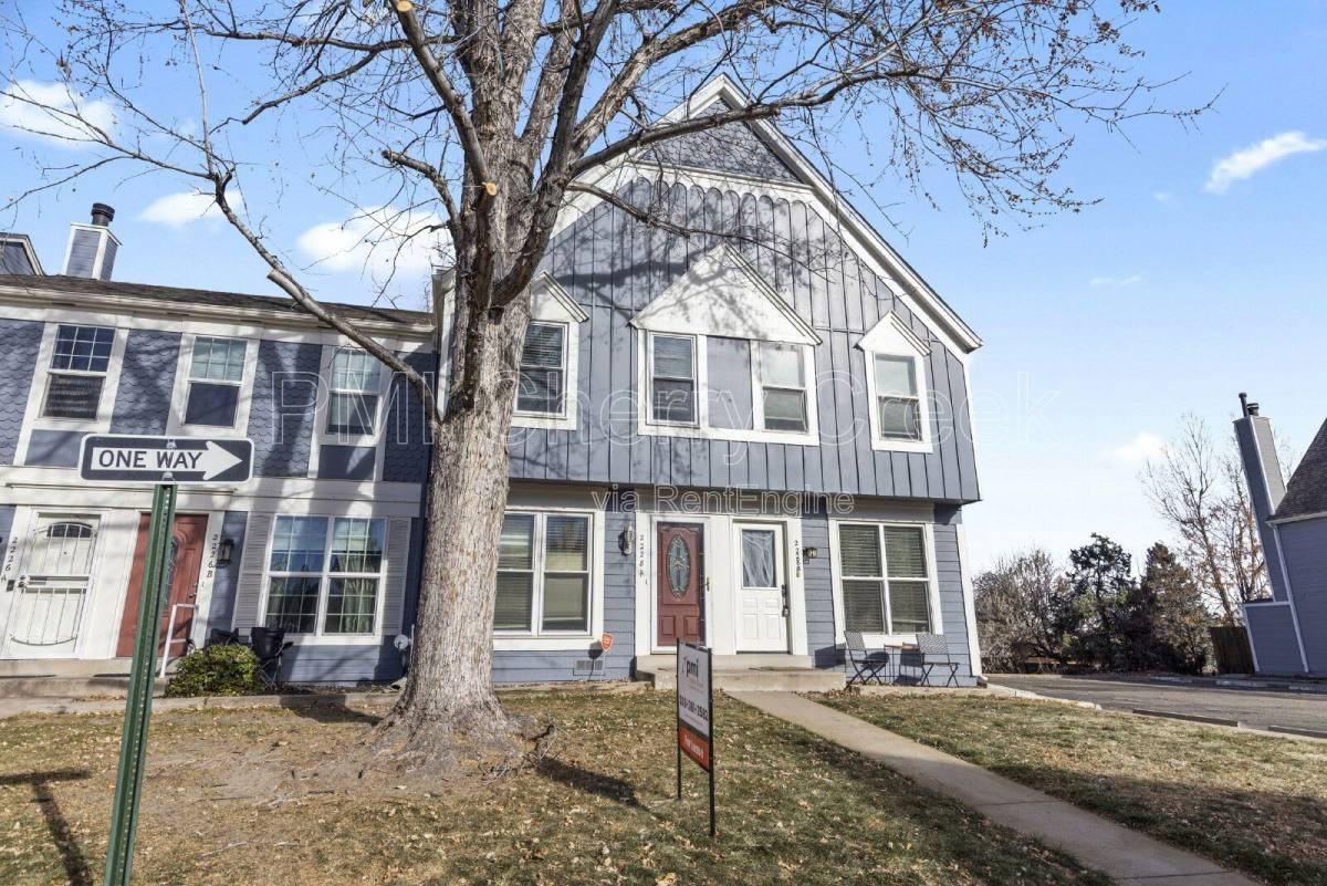 2228 S Jasper Way #A - Photo 2 of 9