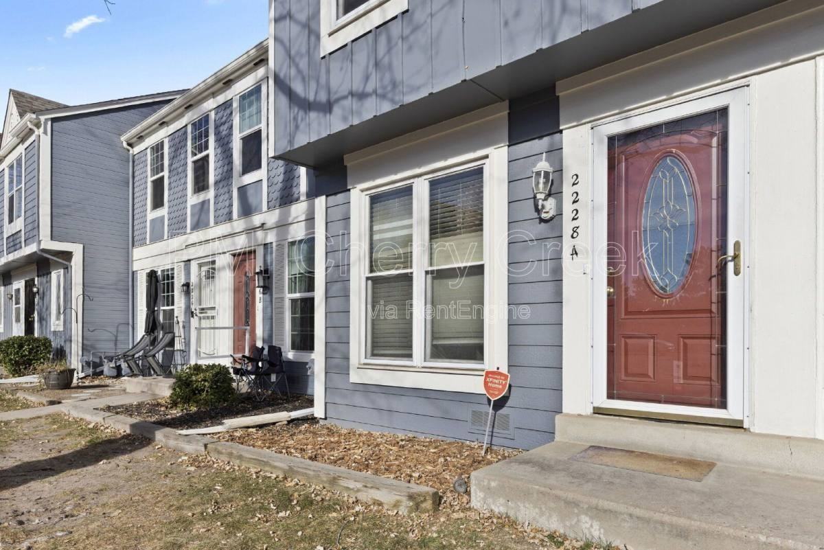 2228 S Jasper Way #A - Photo 3 of 9