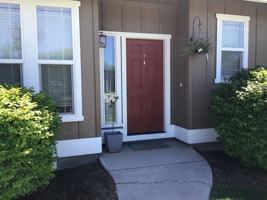 featured image of 1052 Ne Rambling Ln