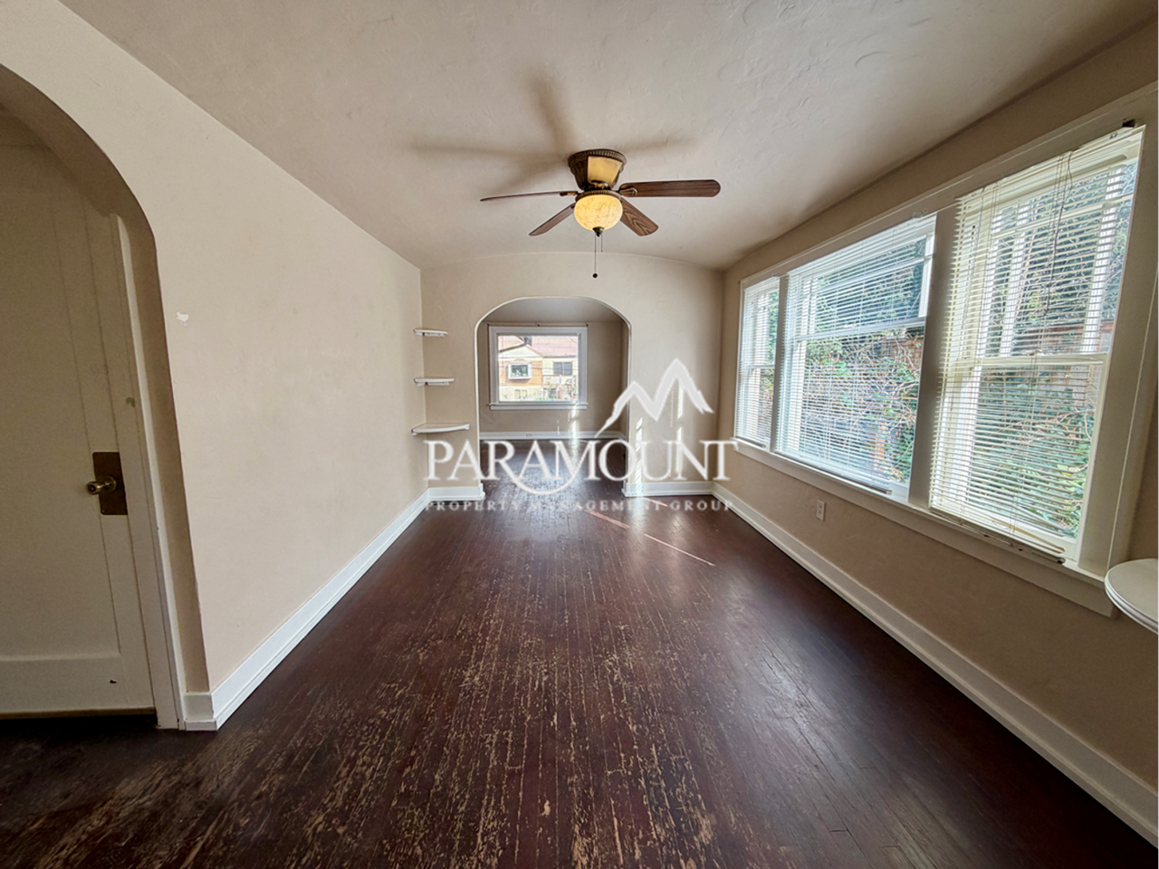 1919 5th St - Photo 6 of 23