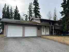 featured image of 1321 Turpin St