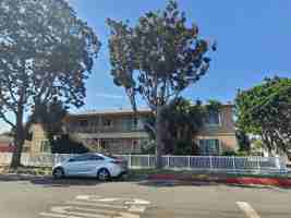 featured image of 2753 E Monroe St