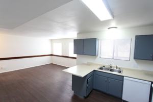 featured image of 1927 E Arrowhead Ave