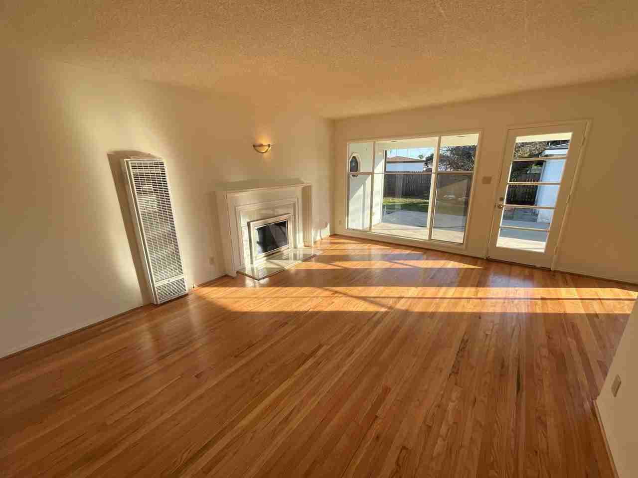 3122 Central Ave - Photo 2 of 32