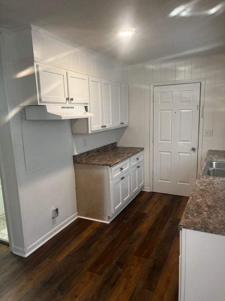 114 Holly Cv - Photo 6 of 16