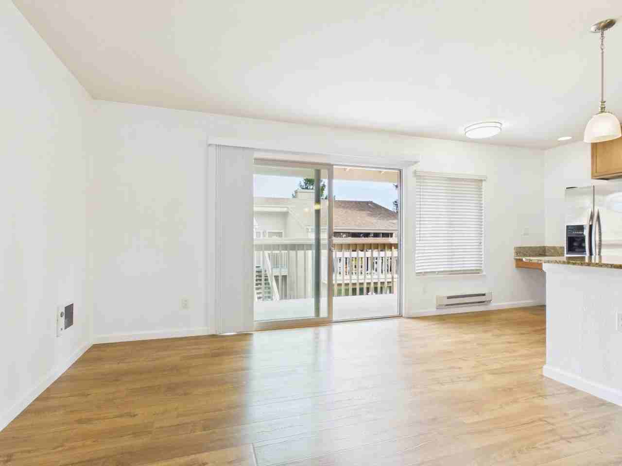 300 Glenwood Cir - Photo 5 of 16