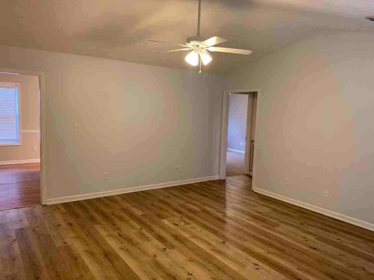 1591 Newman Dr - Photo 6 of 10