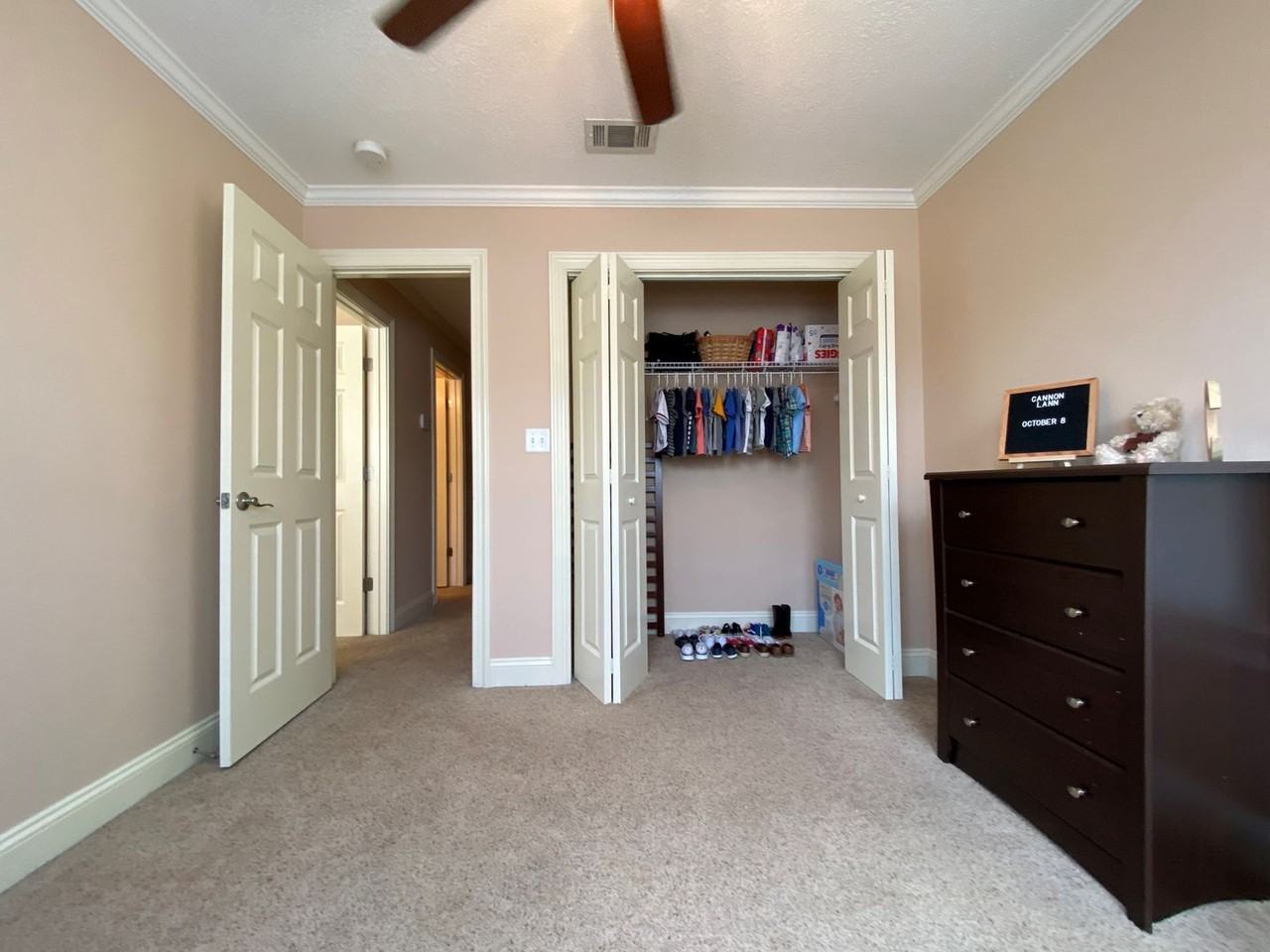 4901 Liberty Cir - Photo 3 of 11