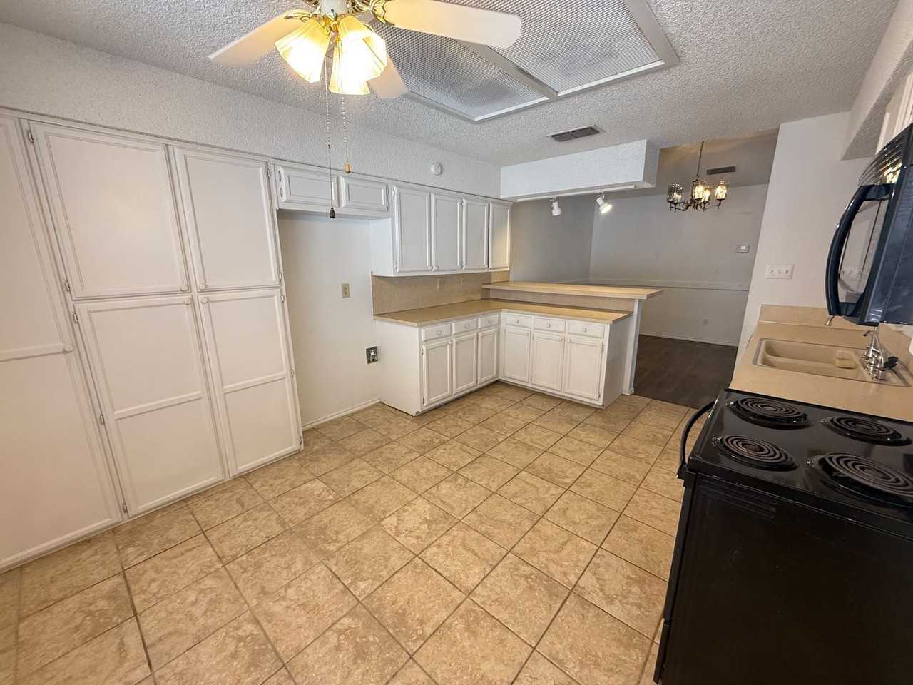 3418 Rocky Lane Rd - Photo 3 of 11