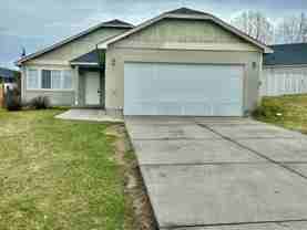 204 N Armstrong Ct - Photo 1 of 1