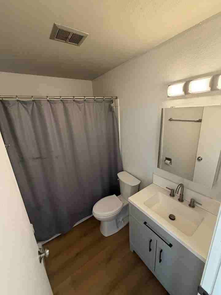 128 N Klevin St #K - Photo 3 of 9