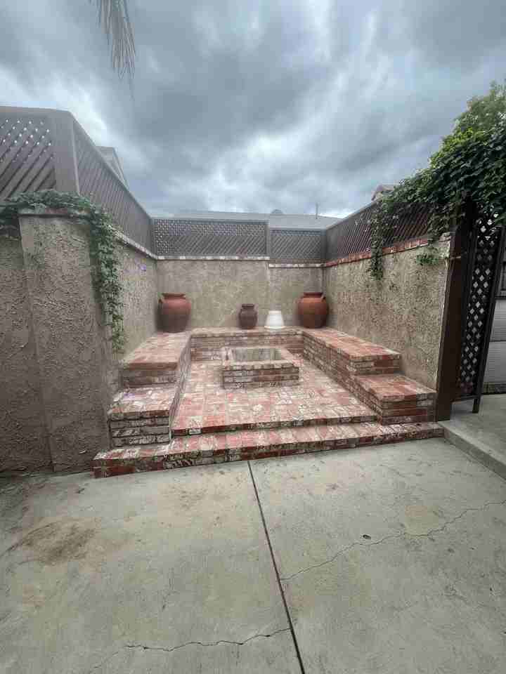 15808 Mayall St - Photo 2 of 11