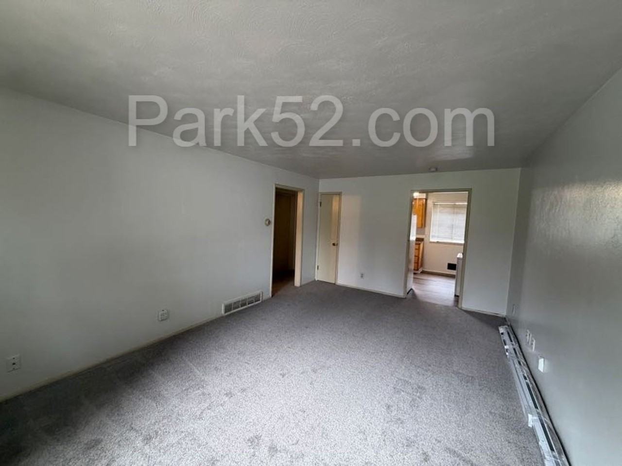 602 N Huson St #04 - Photo 2 of 9