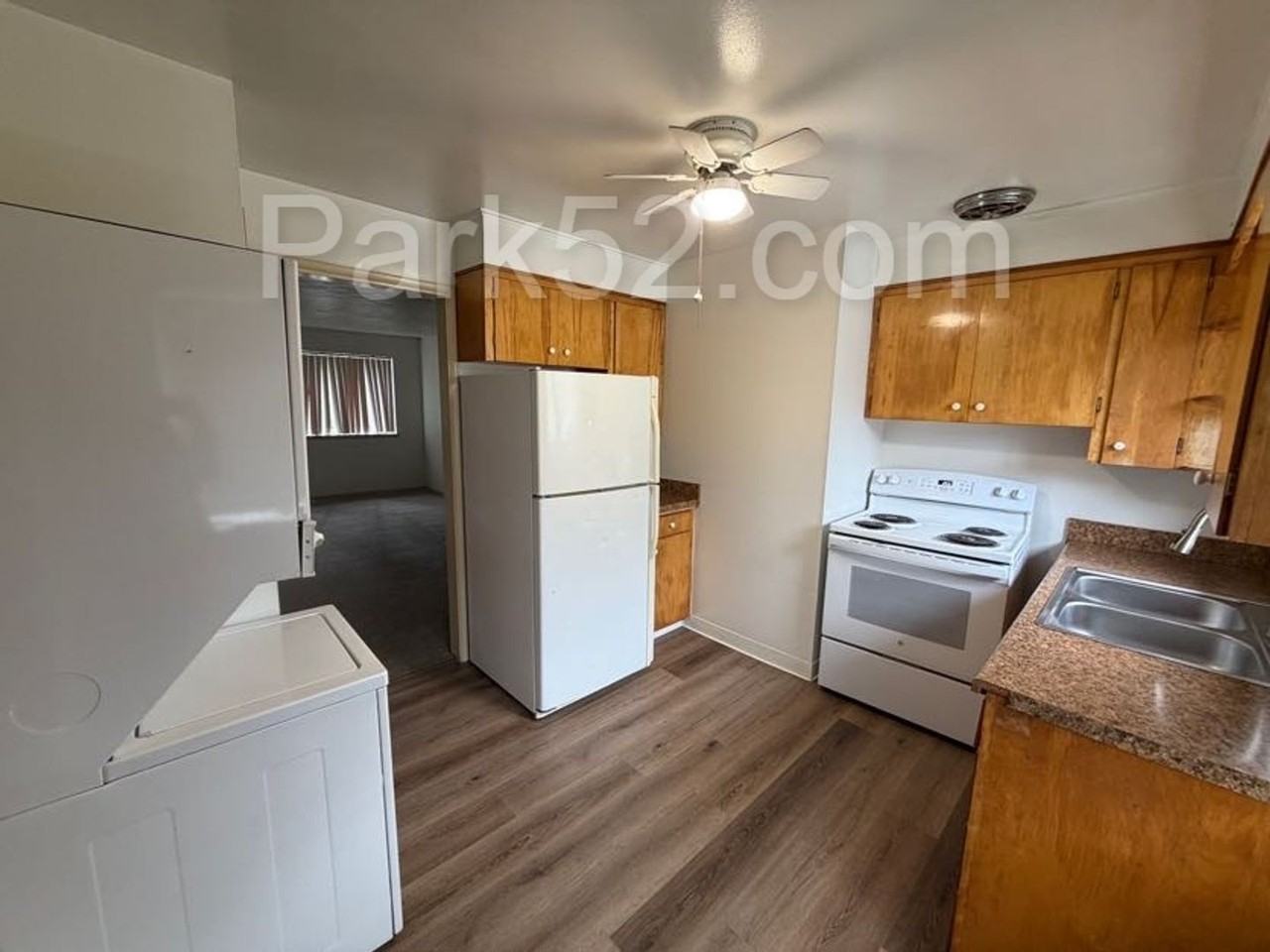 602 N Huson St #04 - Photo 4 of 9