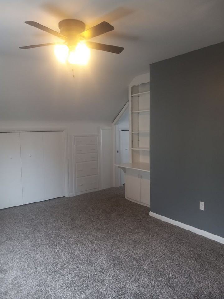 16014 Hackett St - Photo 5 of 9