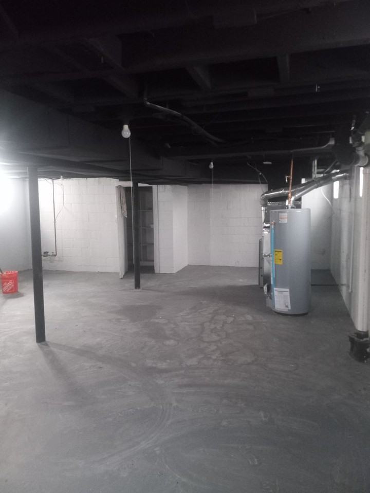 16014 Hackett St - Photo 6 of 9