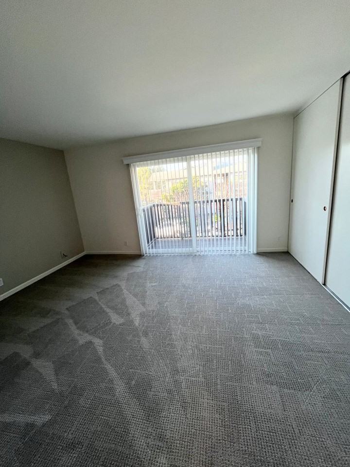 170 Upper Via Casitas #5 - Photo 3 of 13