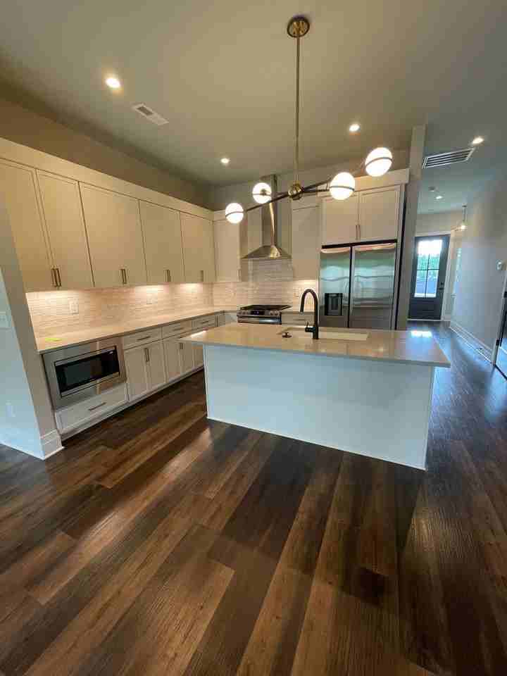 1086 Noble Loop #11 - Photo 3 of 25