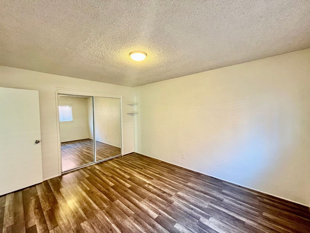 4650 Hawley Blvd - Photo 6 of 9