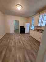 featured image of 86 E Franklin St