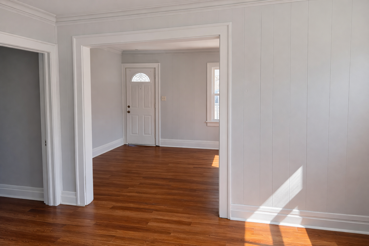 8028 Garfield Ave - Photo 6 of 24