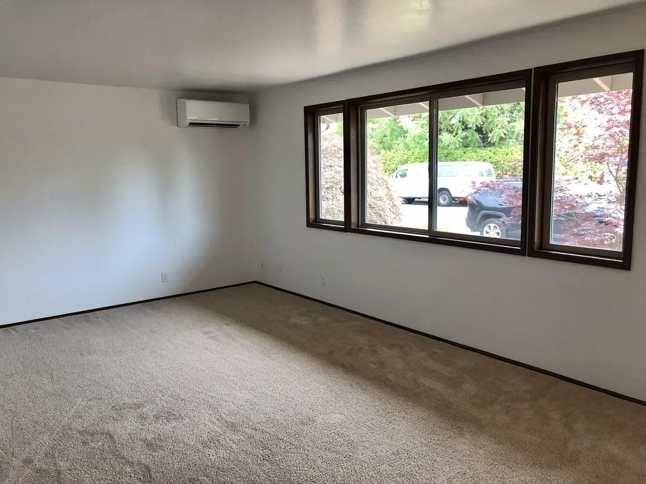 2107 Rocky Ln - Photo 2 of 15