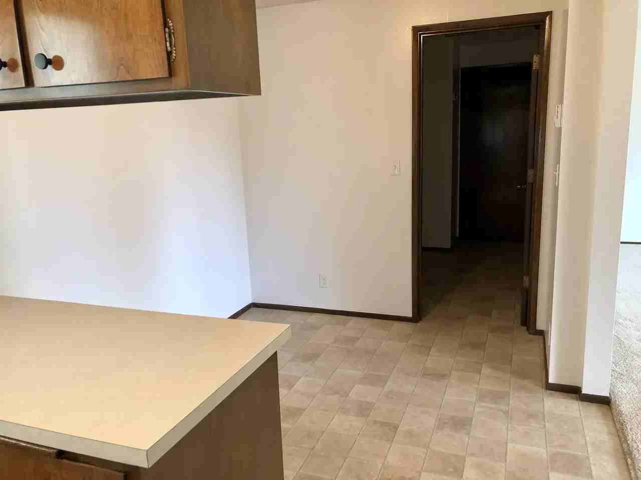 2107 Rocky Ln - Photo 7 of 15