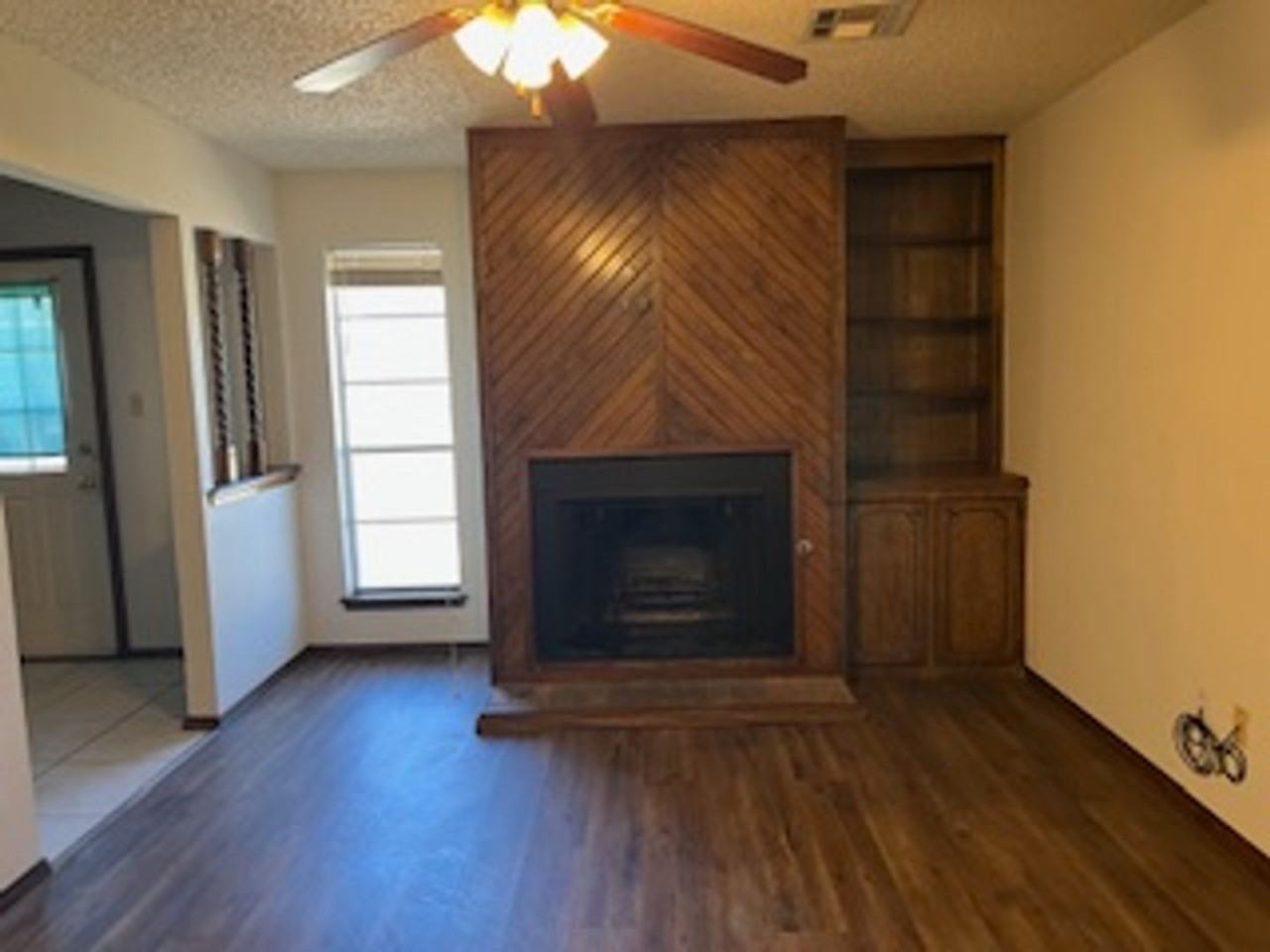 6311 Sw Oak Cliff Ave - Photo 2 of 12