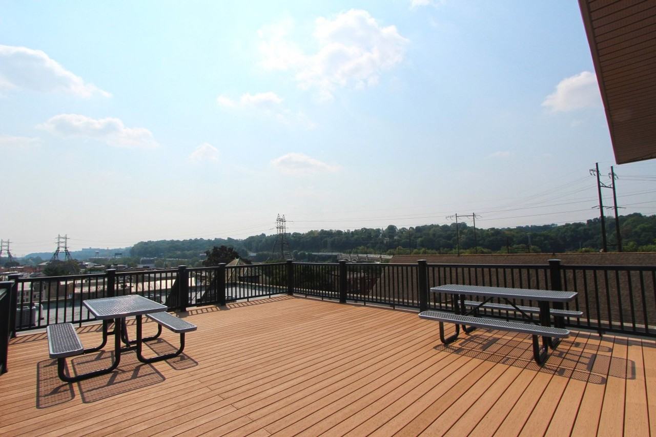 The Greenview - Photo 2 of 7