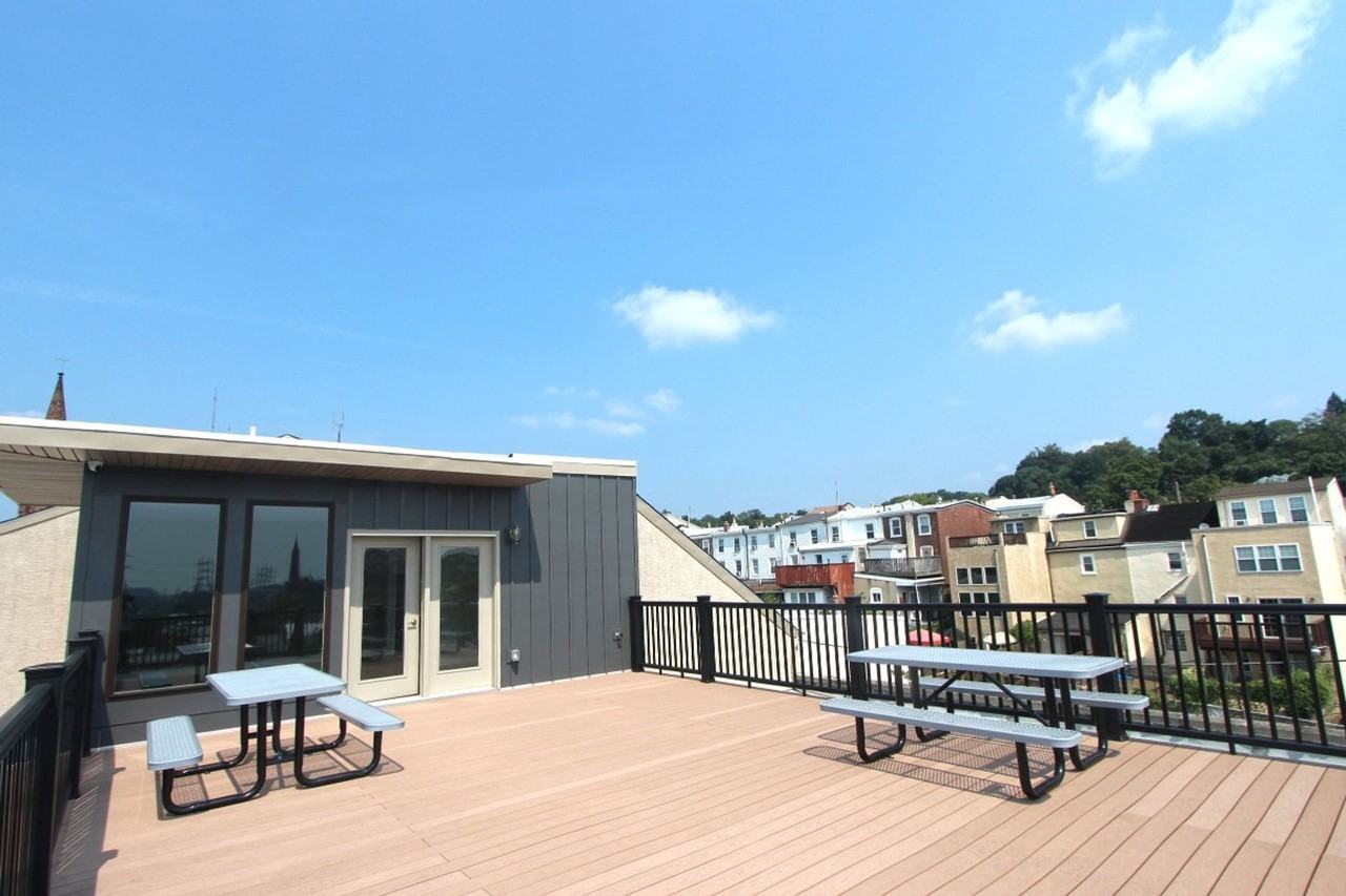 The Greenview - Photo 4 of 7