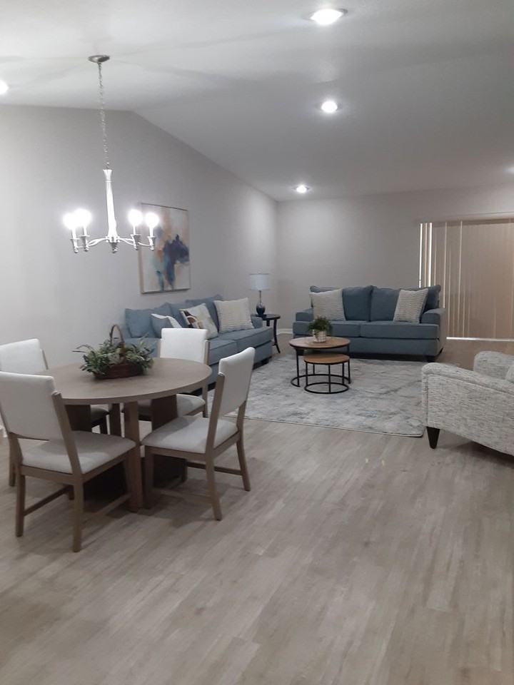 5356 W Oak Park Blvd - Photo 3 of 37