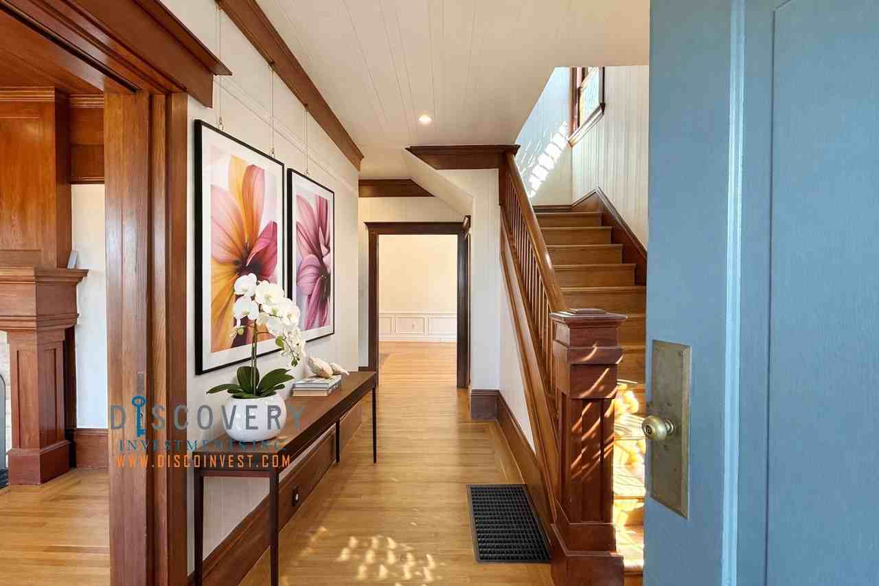 60 Panoramic Way - Photo 3 of 50