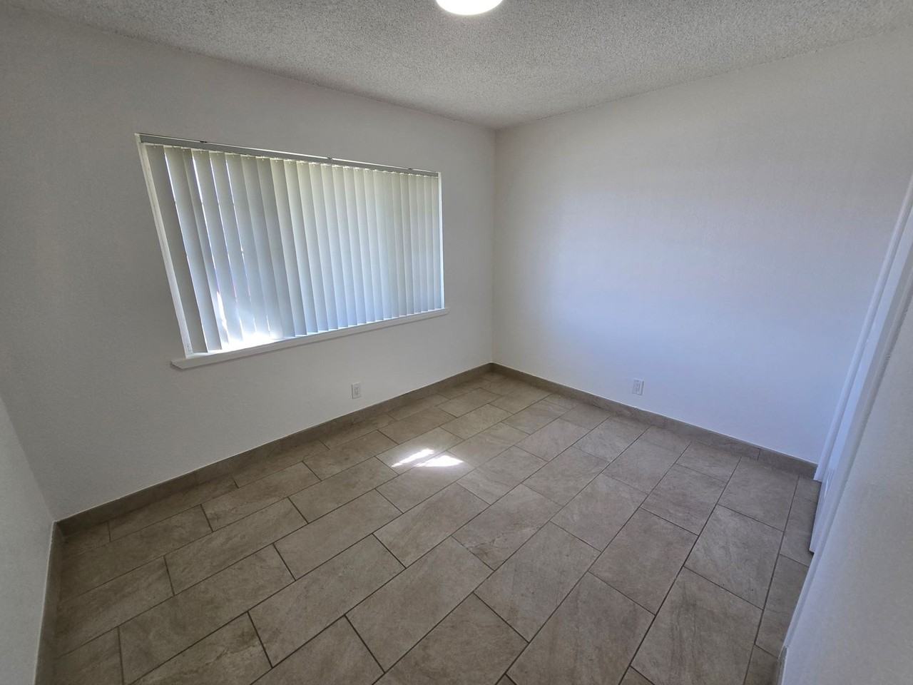 2780 Stine Way - Photo 7 of 17