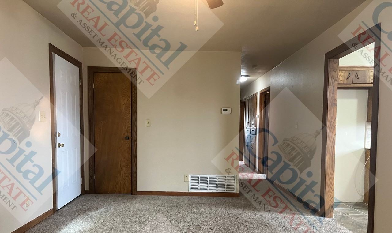 18251 Se 29th St - Photo 5 of 30