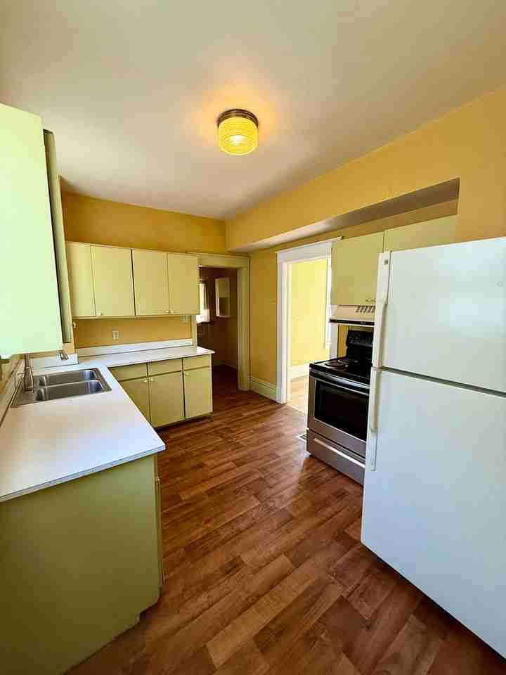 1624 Sw Polk St - Photo 4 of 16