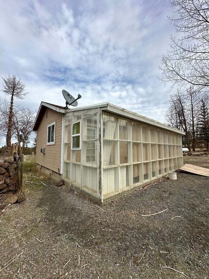 333 Sw 35th St - Photo 3 of 29