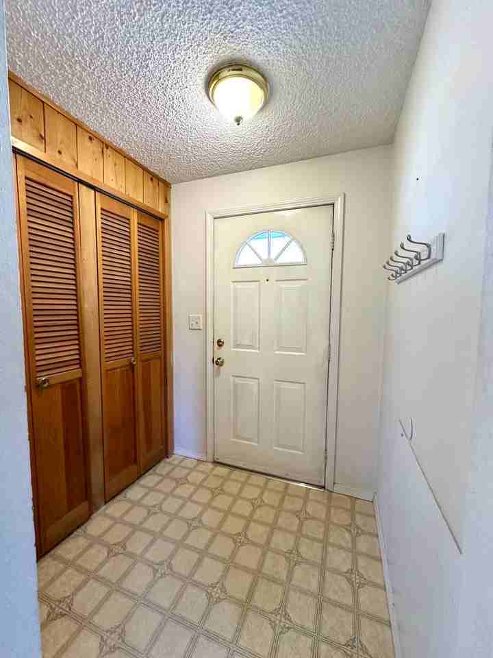 333 Sw 35th St - Photo 6 of 29