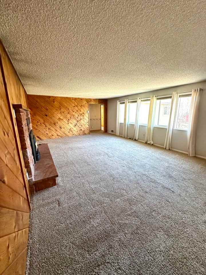 333 Sw 35th St - Photo 7 of 29