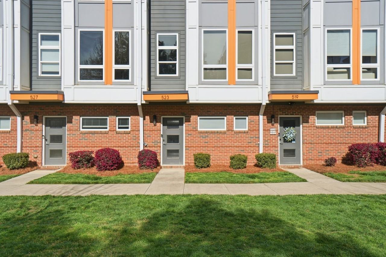 523 Sedgefield Park Dr - Photo 2 of 29