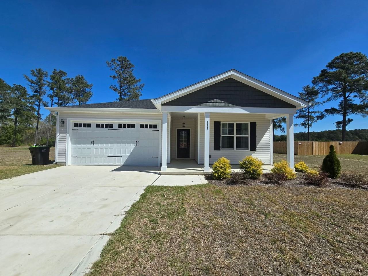 111 Pine Needle Dr - Photo 2 of 38
